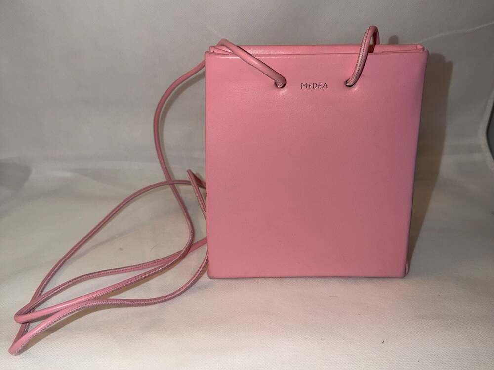 Medea Pink Leather Short Prima Crossbody Bag
